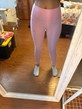 DOYOUEVEN Pink High-Waist Leggings